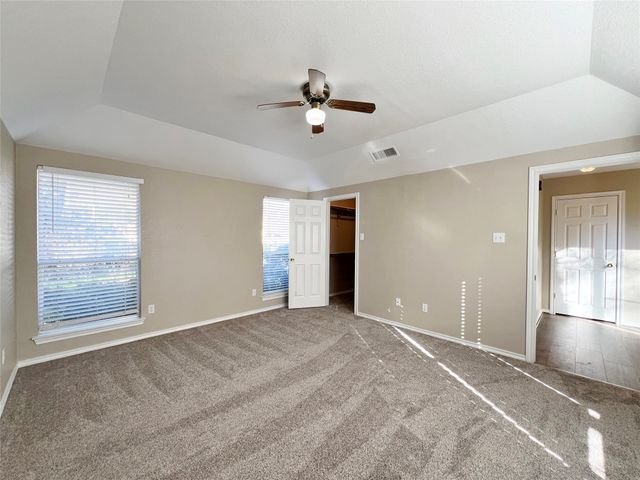 507 W Baylor Street, Weatherford, TX 76086