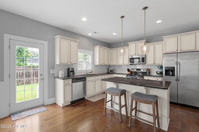 6110 Chancellorsville Drive, Wilmington, NC 28409