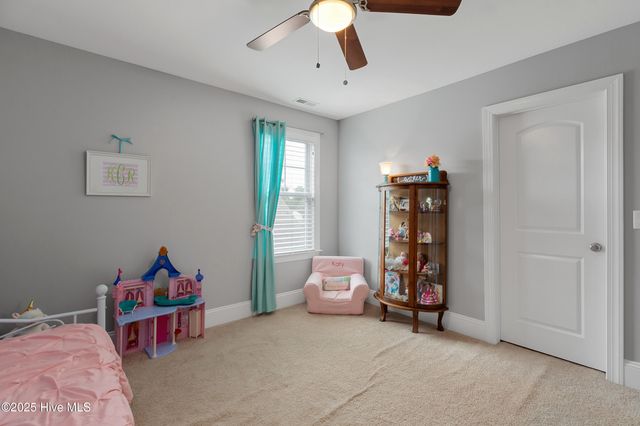 6110 Chancellorsville Drive, Wilmington, NC 28409