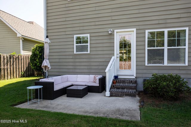 6110 Chancellorsville Drive, Wilmington, NC 28409