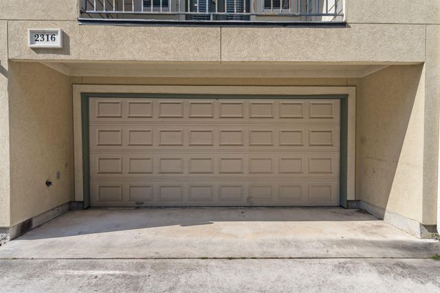 2316 Beall Street, Houston, TX 77008