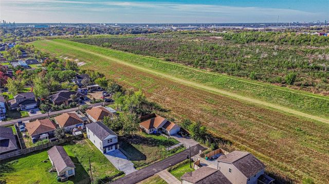 9708 Stedman Street A, Houston, TX 77029