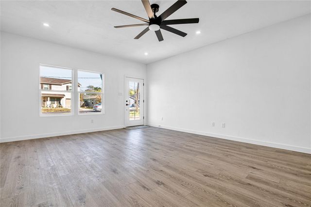 9708 Stedman Street A, Houston, TX 77029