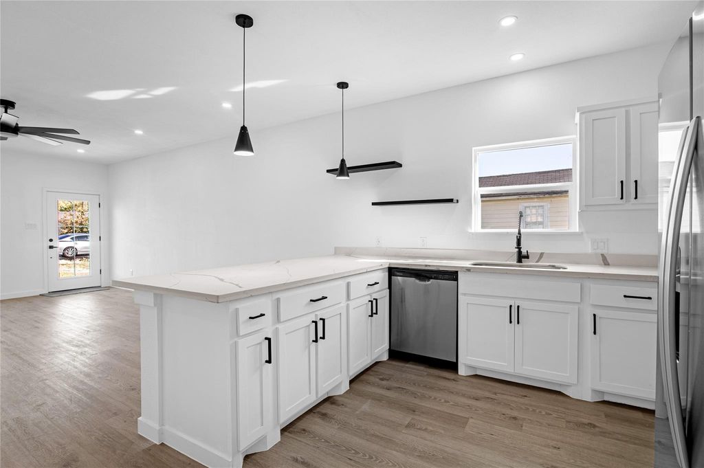 9708 Stedman Street A, Houston, TX 77029