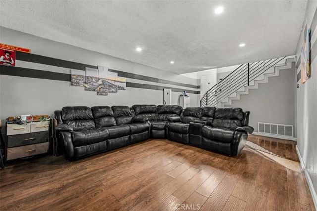 44557 La Paz, Temecula, CA 92592