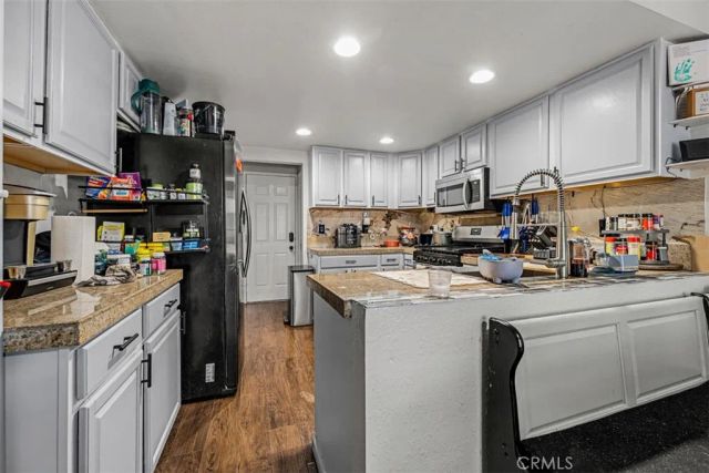 44557 La Paz, Temecula, CA 92592