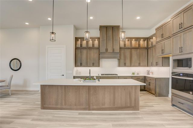 32510 Ebony Jewelwing Court, Fulshear, TX 77441