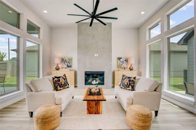 32510 Ebony Jewelwing Court, Fulshear, TX 77441