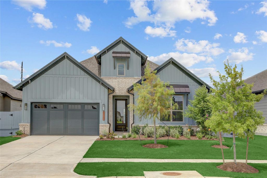 32510 Ebony Jewelwing Court, Fulshear, TX 77441