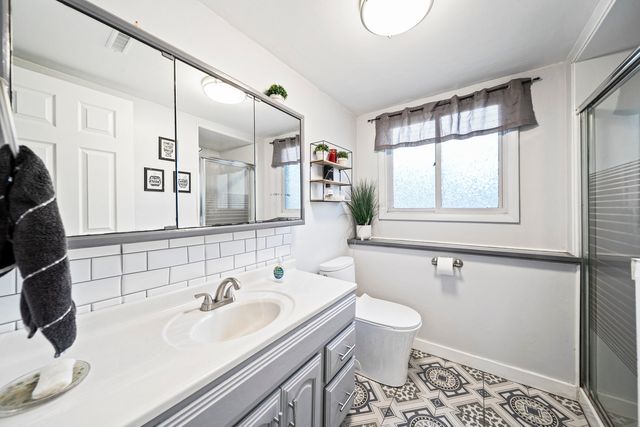 15512 Lorel Avenue, Oak Forest, IL 60452