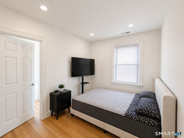 141 Osborn Avenue, New Haven, CT 06511