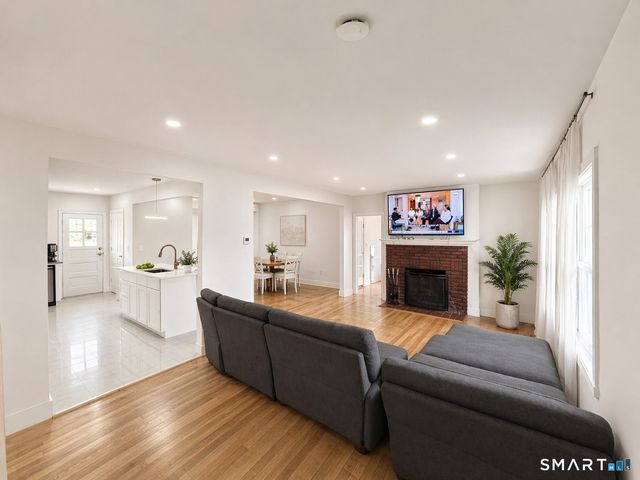 141 Osborn Avenue, New Haven, CT 06511