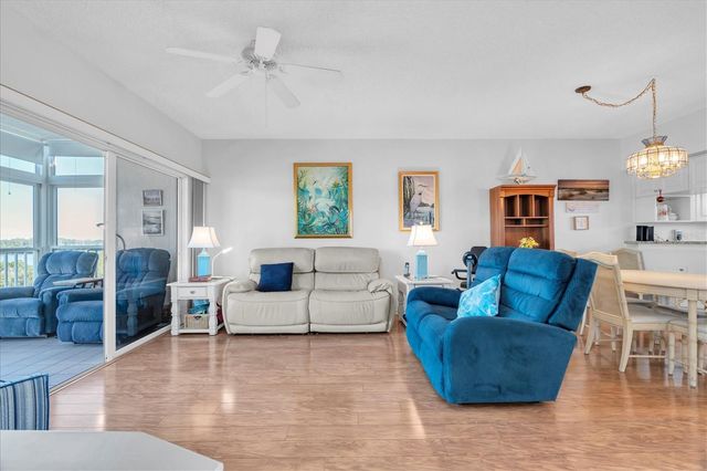 6315 SHORELINE DRIVE 3307, Seminole, FL 33708