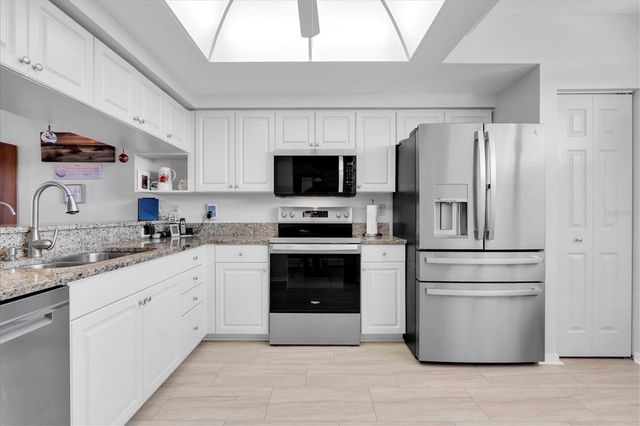 6315 SHORELINE DRIVE 3307, Seminole, FL 33708