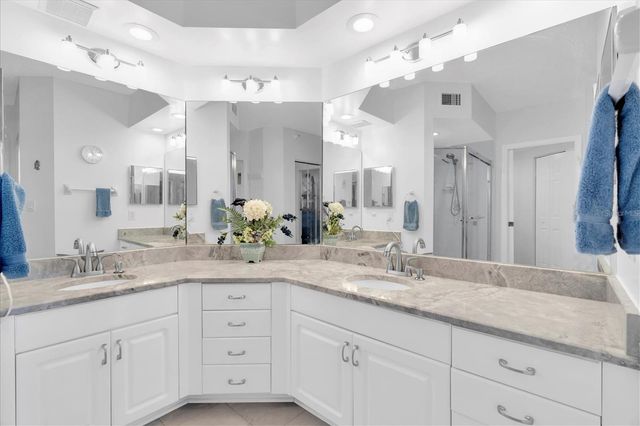 6315 SHORELINE DRIVE 3307, Seminole, FL 33708