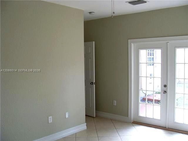 6601 Perry Street, Hollywood, FL 33024