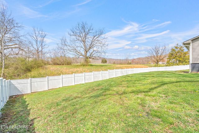 258 Rock Bridge Rd, Oliver Springs, TN 37840