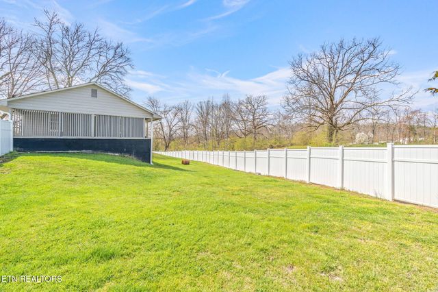 258 Rock Bridge Rd, Oliver Springs, TN 37840
