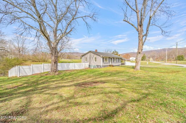 258 Rock Bridge Rd, Oliver Springs, TN 37840