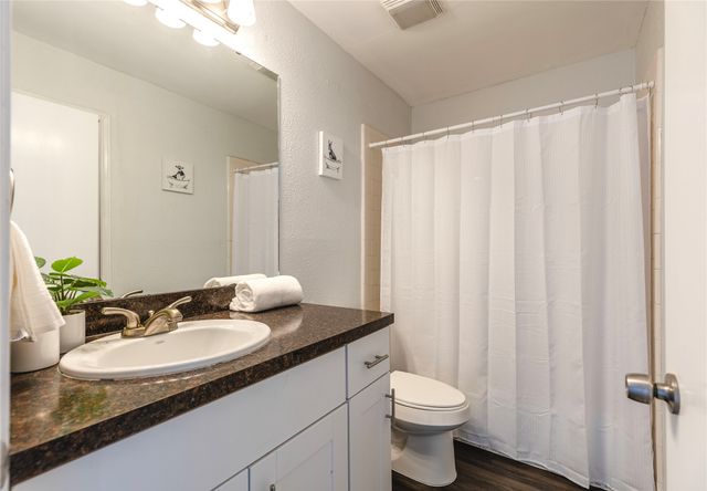 7604 Cousteau Drive, Rowlett, TX 75088