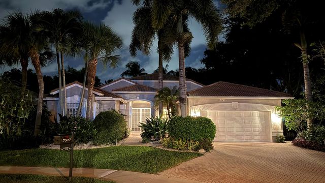 7527 Monticello Way, Boynton Beach, FL 33437