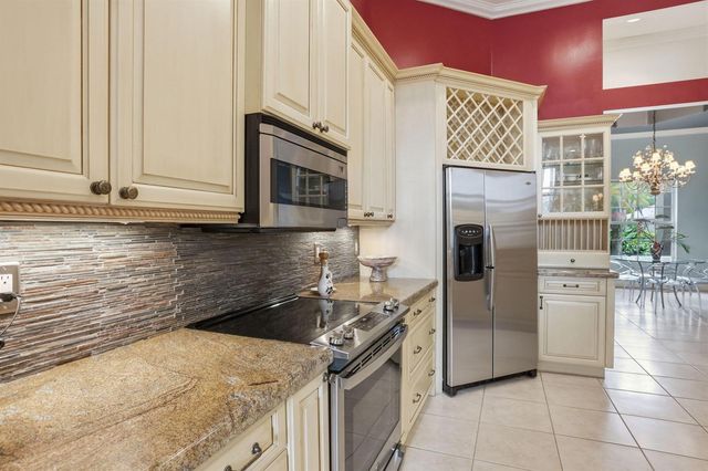 7527 Monticello Way, Boynton Beach, FL 33437