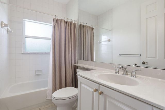 7527 Monticello Way, Boynton Beach, FL 33437