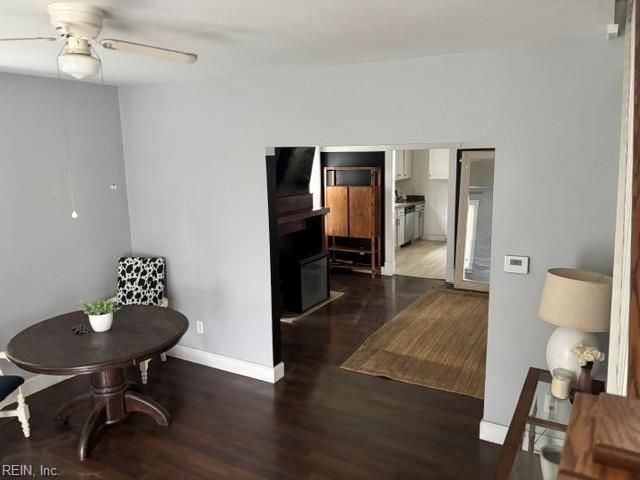 1524 Mathews TER, Portsmouth, VA 23704