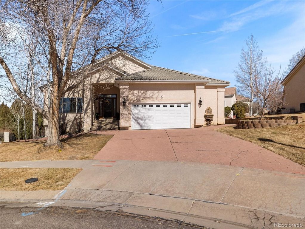 3 St Andrews Court, Pueblo, CO 81001
