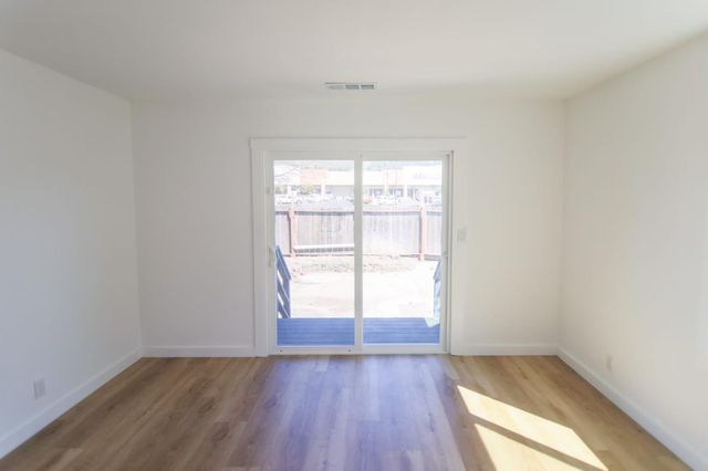 7114 Halliday, Oakland, CA 94605