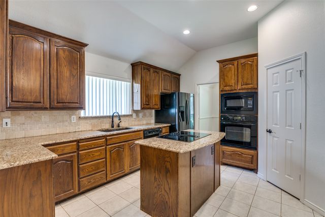 313 Bricknell Drive, Coppell, TX 75019