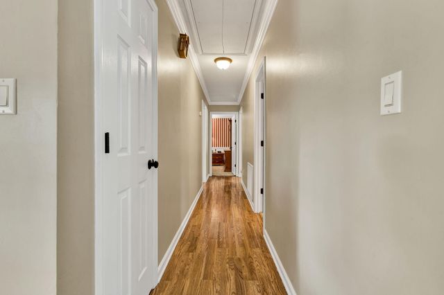 1743 Lake Wood Circle, Hixson, TN 37343