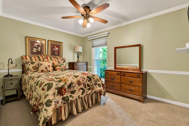 1743 Lake Wood Circle, Hixson, TN 37343