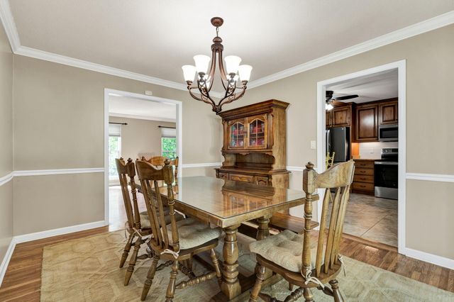 1743 Lake Wood Circle, Hixson, TN 37343