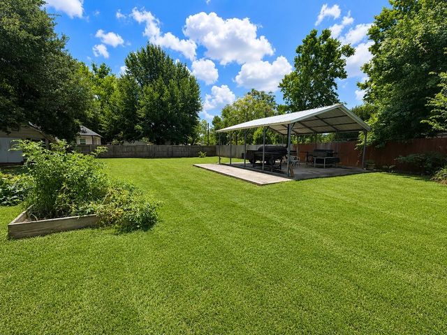 416 W Division Street, Jewett, TX 75846
