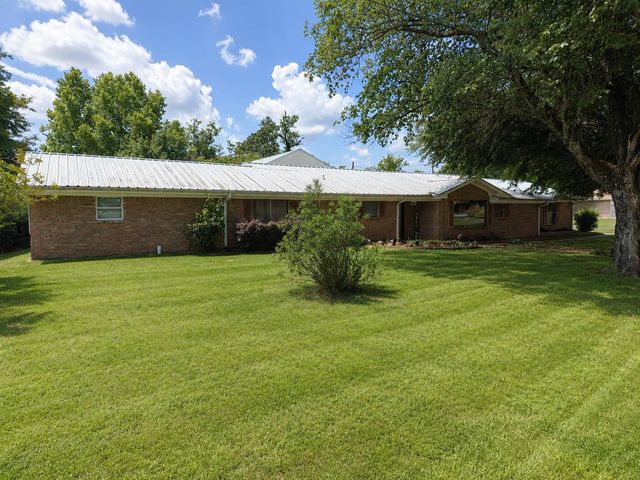 416 W Division Street, Jewett, TX 75846
