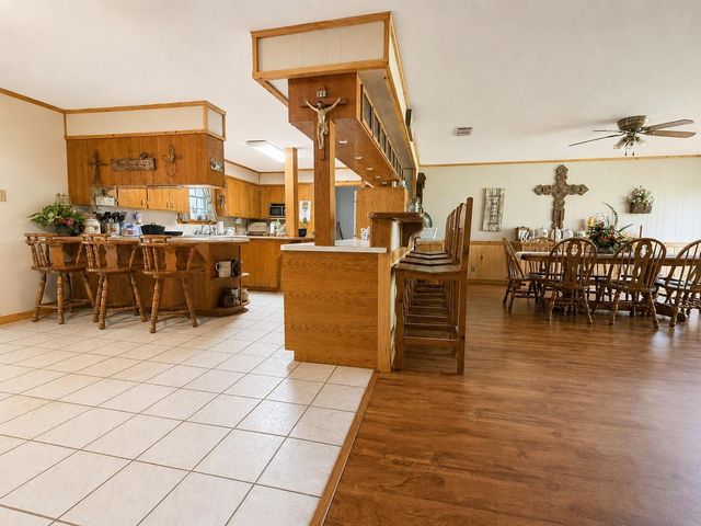 416 W Division Street, Jewett, TX 75846