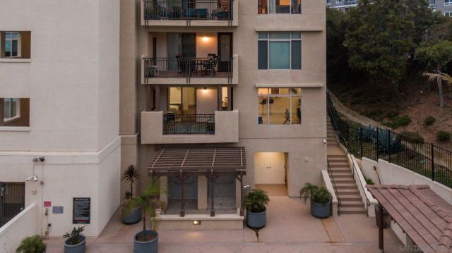 1019 Costa Pacifica Way 1111, Oceanside, CA 92054