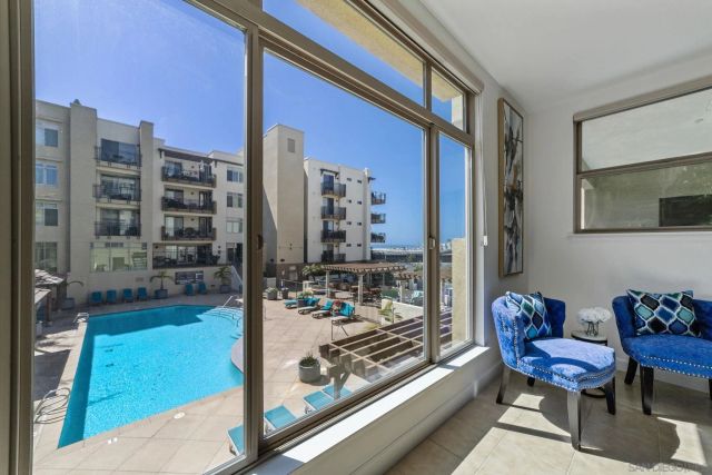 1019 Costa Pacifica Way 1111, Oceanside, CA 92054