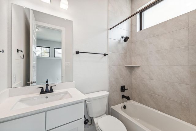 10314 Forest Lake Drive, Sienna Plantation, TX 77459