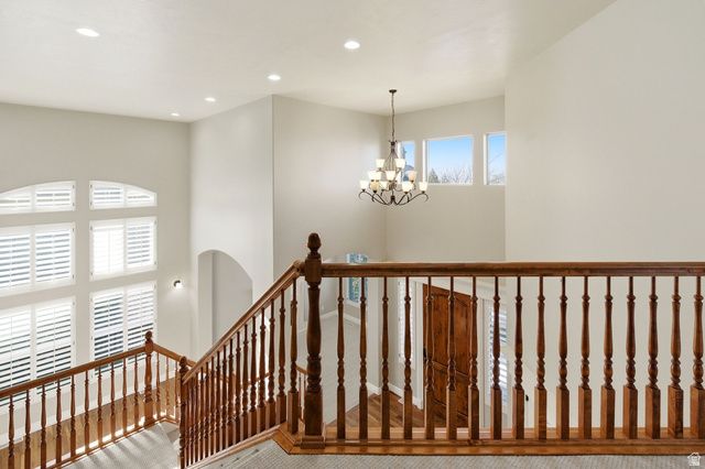 843 N EAGLEPOINTE DR, North Salt Lake, UT 84054