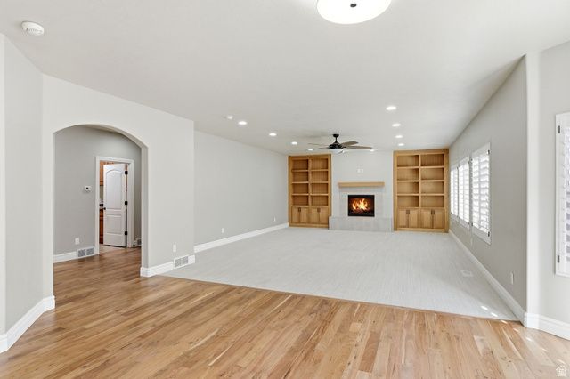 843 N EAGLEPOINTE DR, North Salt Lake, UT 84054