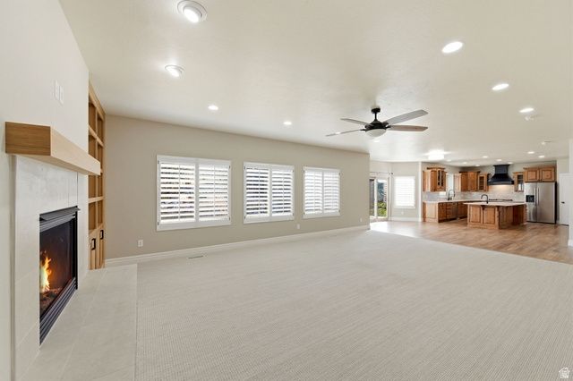 843 N EAGLEPOINTE DR, North Salt Lake, UT 84054