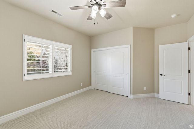 843 N EAGLEPOINTE DR, North Salt Lake, UT 84054