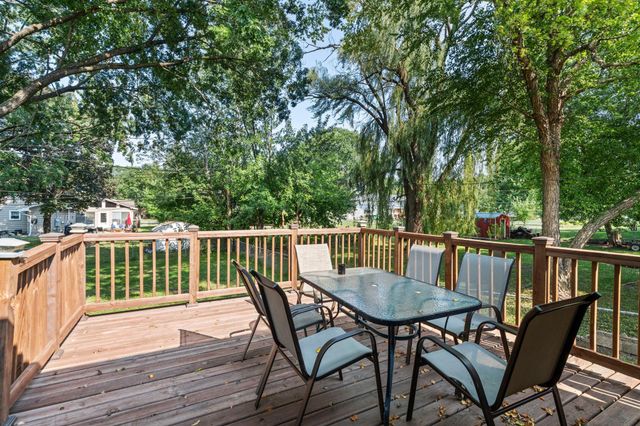 4832 Flag Avenue N, New Hope, MN 55428