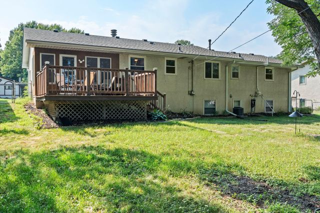 4832 Flag Avenue N, New Hope, MN 55428