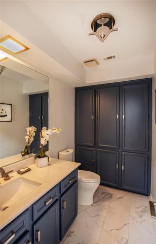 6023 Steamboat, Dallas, TX 75230