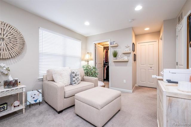 4580 Bradley Circle 24, Troy, MI 48085