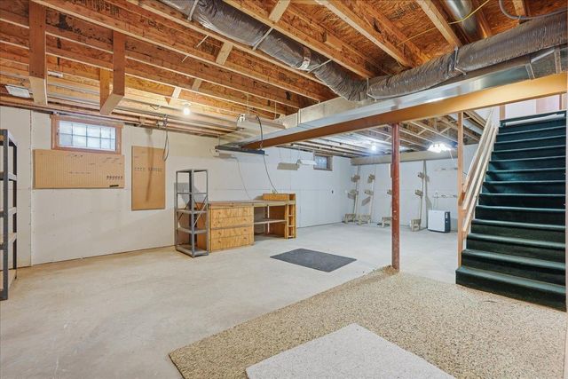 1736 Rodao Drive, River Falls, WI 54022