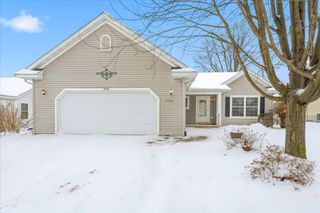 1736 Rodao Drive, River Falls, WI 54022